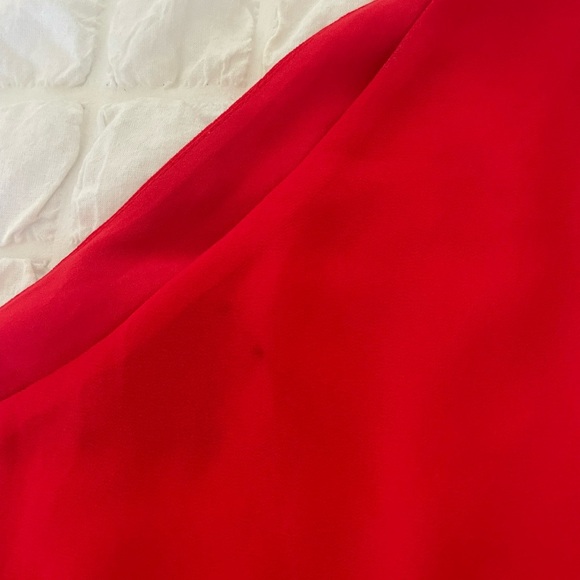 Michael Costello Sunny Chiffon Red One Shoulder Dress - Picture 14 of 15